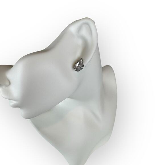 Vintage Rhinestone Teardrop Earrings - Picture 4 of 5